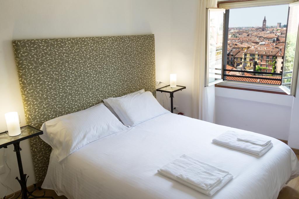 Apartament Casa Corvina Werona Zewnętrze zdjęcie