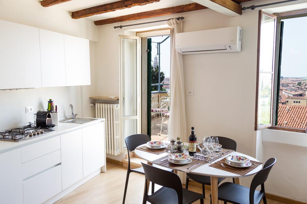 Apartament Casa Corvina Werona Zewnętrze zdjęcie